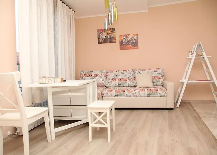 アパート Retro 8 *